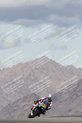 media/Nov-16-2025-Race Pace (Sun) [[8c5fa54630]]/Verified Riders/5-Turn 9 (1135am)/